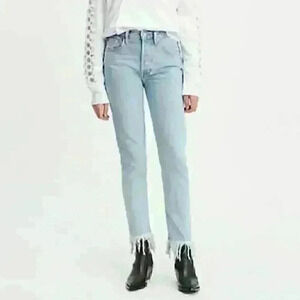 NWT $188 Levi's Womens 24x32 501 Skinny Jean